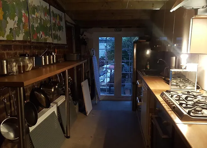 Anfield Road Euro Hostel